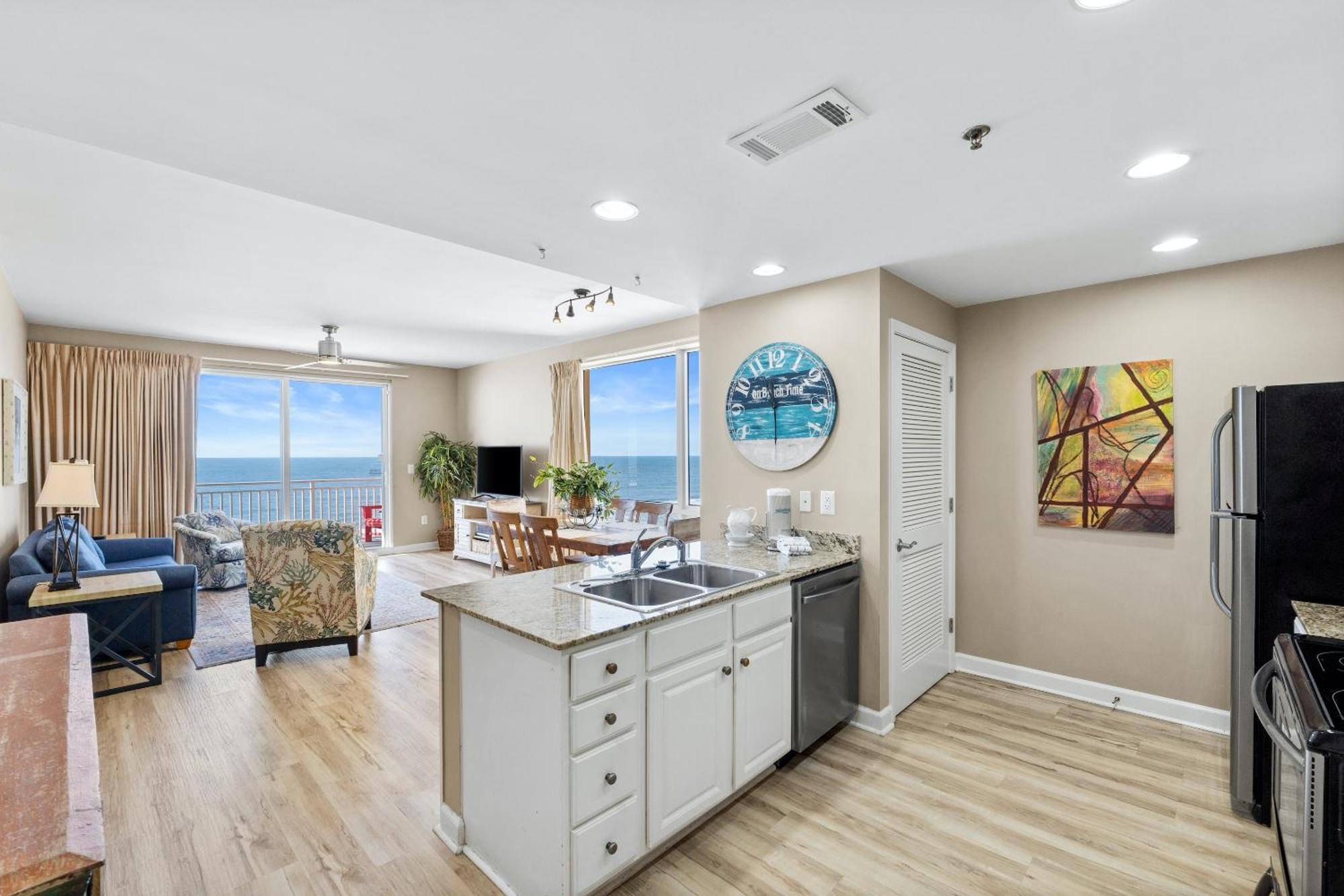Splash Beach Resort By Panhandle Getaways Panama City Beach Room photo