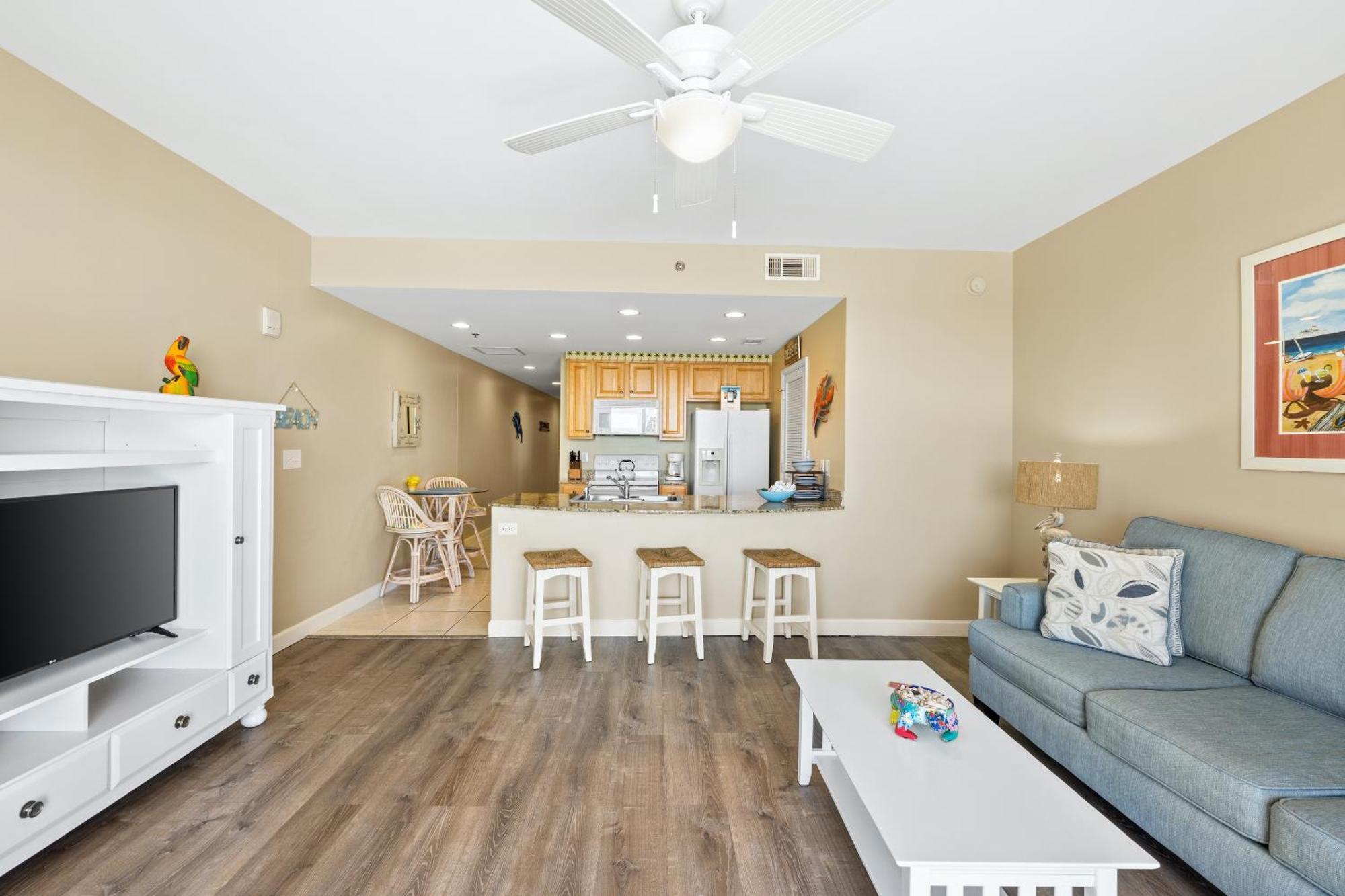 Splash Beach Resort By Panhandle Getaways Panama City Beach Room photo